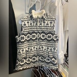 Keren hart vest Size Medium